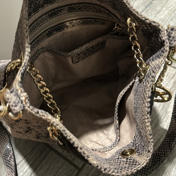 Michael Kors snakeskin bag - Picture 3 of 3
